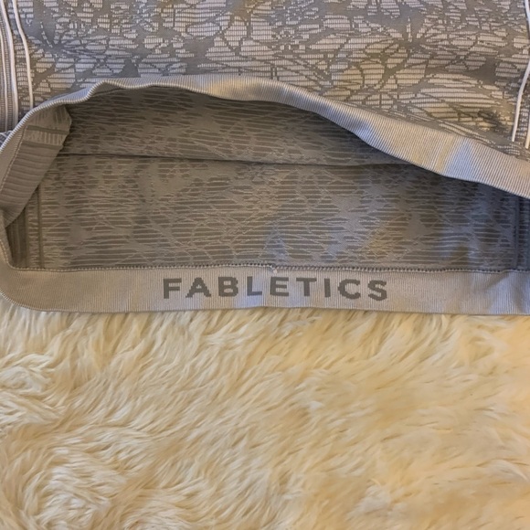 Fabletics Oula Seamless Compression Tank - Picture 7 of 7